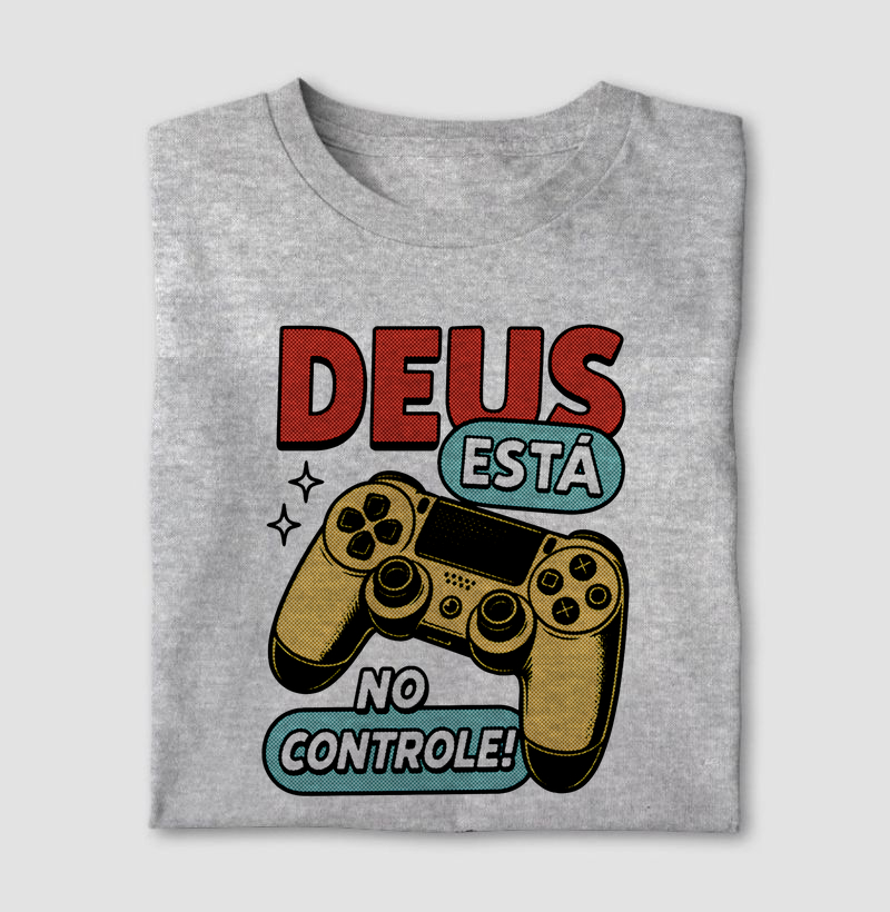 Camiseta católica Deus está no controle
